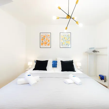 130 Qm Maisonette-penthouse - Dachterrasse Mit Exklusivem Panoramablick Apartment Hannover