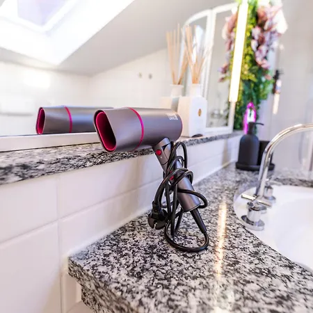 130 Qm Maisonette-penthouse - Dachterrasse Mit Exklusivem Panoramablick *