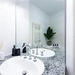 130 Qm Maisonette-penthouse - Dachterrasse Mit Exklusivem Panoramablick Apartamento *